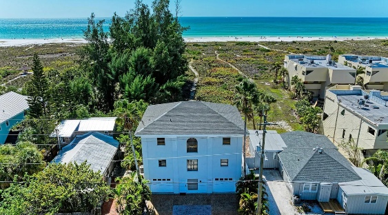 Siesta Key Private Beach House - Steps to World famous Siesta Key Sand